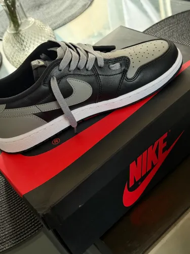 Tênis Air Jordan 1 LOW