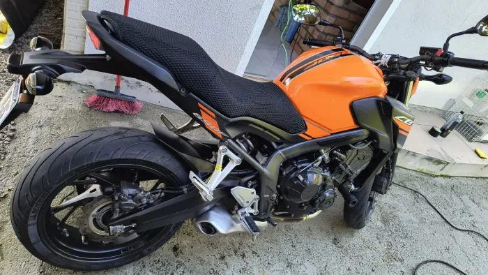 VENDE-SE HONDA CB650F SEMI NOVA