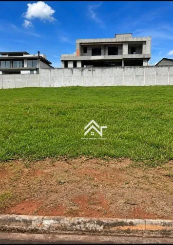 Terreno à venda, 806 m² por R$ 570.000,00 - Boa Vista - Atibaia/SP