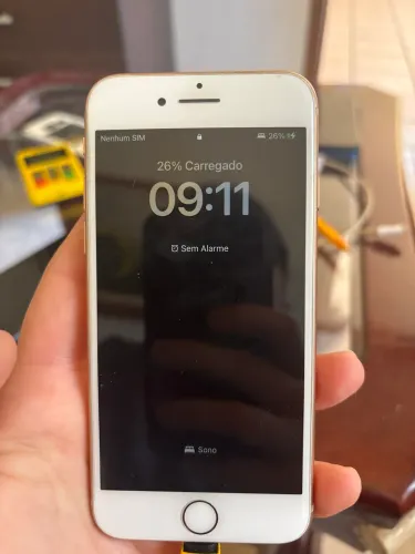 iPhone 8
