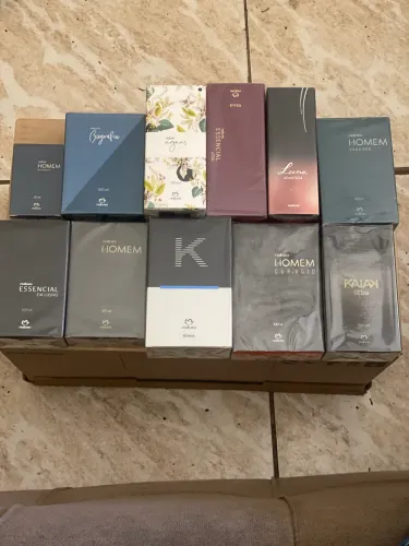 Vende-se perfumes