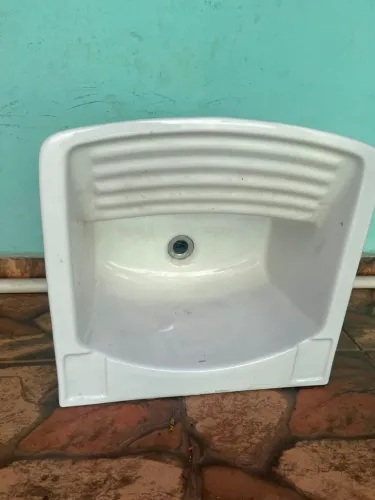 Tanque cerâmica Deca