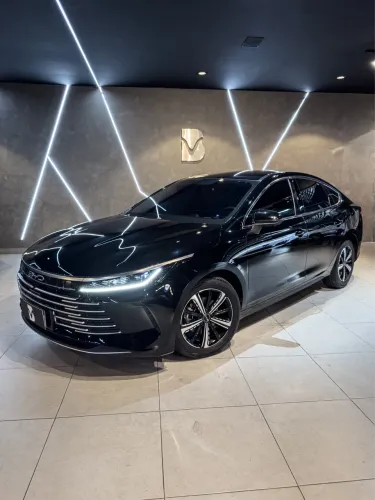 BYD King GL 1.5 16V Híbrido Aut. 2025