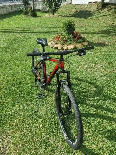 Ciclismo bicicleta aro 29