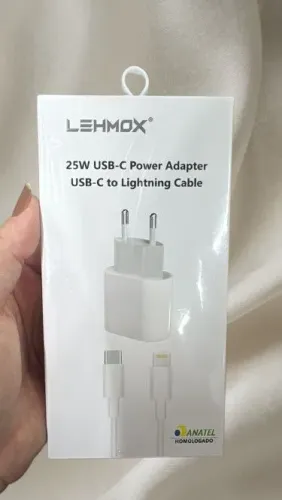 Carregador de iphone 25W USB-C.