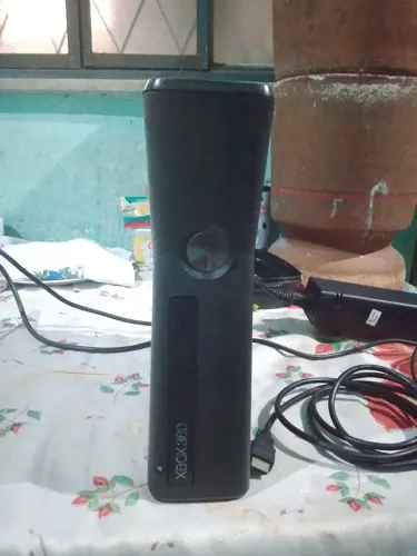 Rolo ne bicicleta ou vendo Xbox 360 desbloqueado 1 controle, HD com mais de 80 jogos 