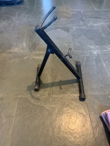 Suporte para saxofone sax sopro metais cavalete apoio 