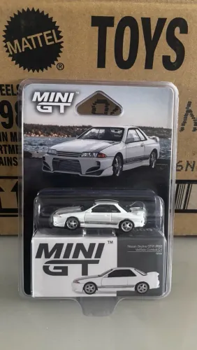Nissan Skyline GT-R Mini GT