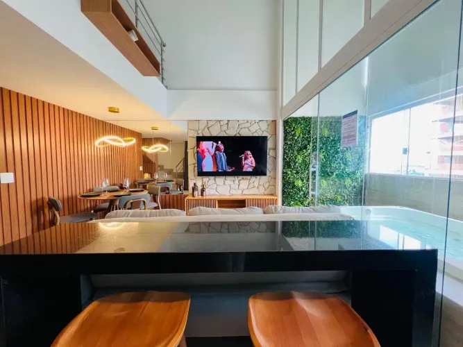 Alugo excelente Loft no Lozandes