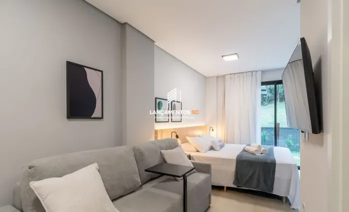 Studio novo, mobiliado e decorado, com 30m², Praia do Rosa, Imbituba/SC