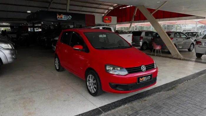 Volkswagen Fox 1.6 MI Total Flex 8V 5P 2013