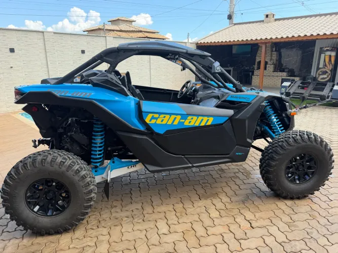 UTV Maverick Can-am X3 RS TURBO ano 2021
