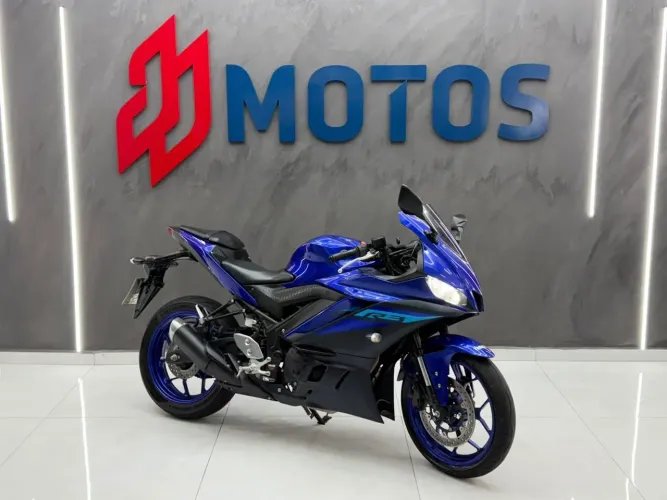 Yamaha YZF R3 2025 - Abs