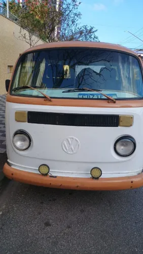 Volkswagen Kombi Standard/ Luxo/ Serie Prata 1996