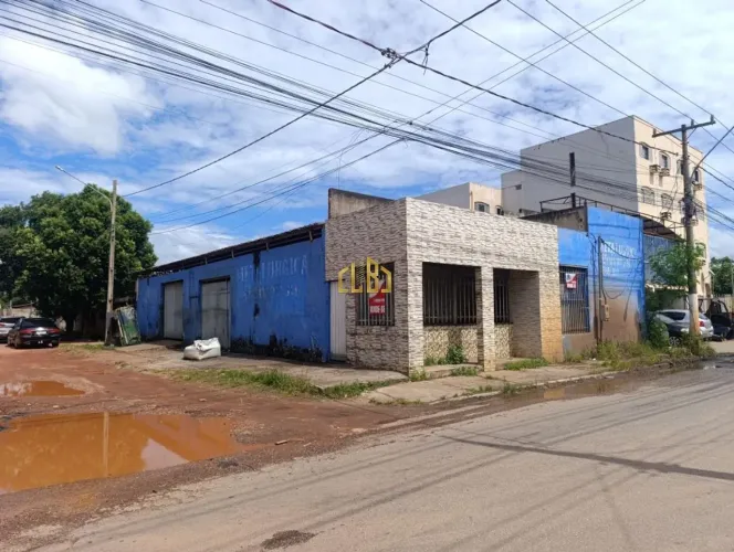Vendo Excelente terreno Comercial de 420m² Avenida de Grande Fluxo propicia a área Comerci