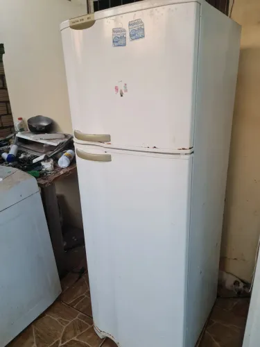 Geladeira Electrolux frost free