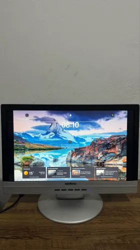 MONITOR INTELBRAS 17 COM PEQUENO RISCO