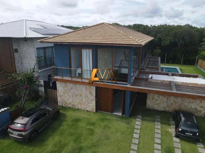Casa à venda no bairro Praia do Forte - Mata de São João/BA