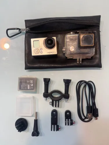 GoPro Hero 3 + Acessorios + bag