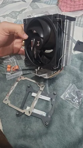 Cooler de CPU ARGB PWM DEEPCOOL AG400 Com 4 Tubos De Calor