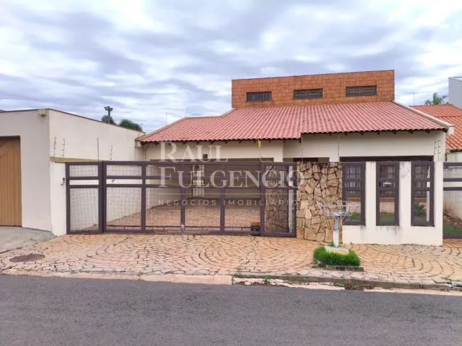 Casa para alugar com 4 quartos - Jardim Andrade, próximo a Avenida Castelo Branco em Londr
