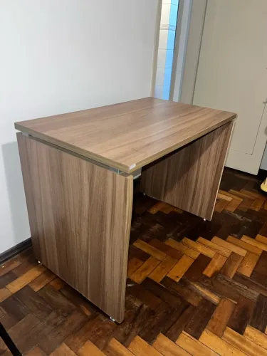 Mesa escrivaninha