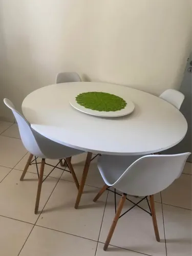 Conjunto Mesa Eames Eiffel