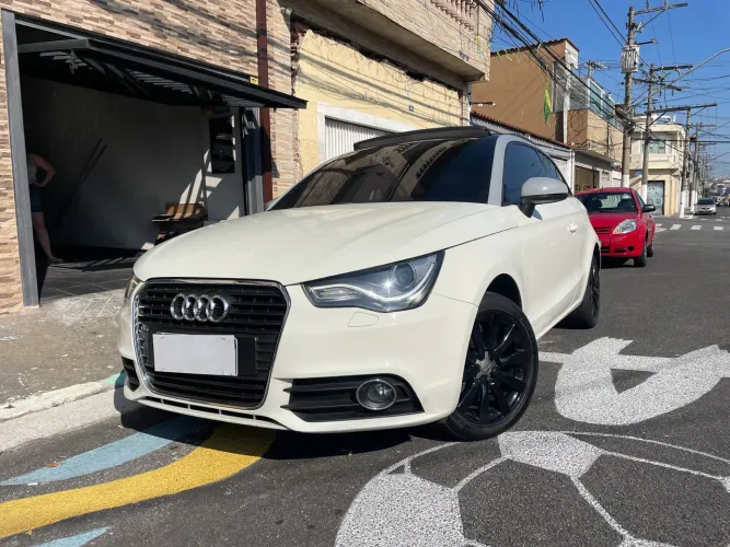 Audi A1 1.4 TFSI 122cv S-tronic 3P 2014