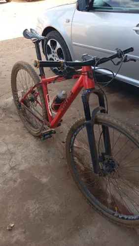 Bicicleta rava MTB