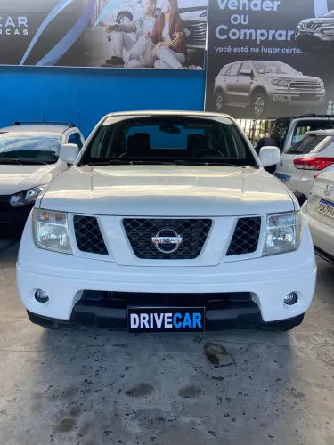 Nissan Frontier XE CD 4X2 2.5 TB Diesel 2013