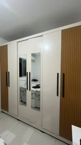 GUARDA ROUPA 6 PORTAS