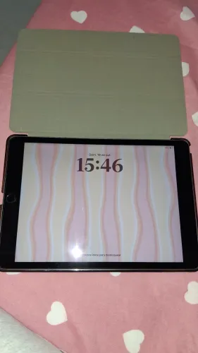 Tablet em efeito estado