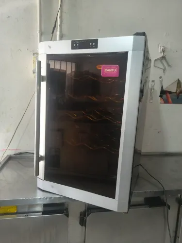 Frigobar gelando muito bem dependendo do local entrego