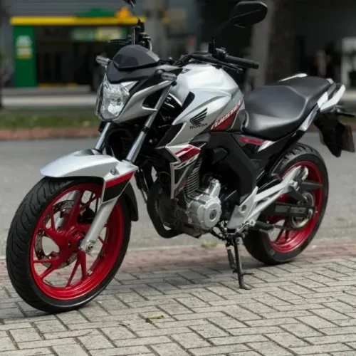 CB Twister 250 2022 super conservada