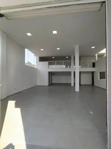 Salão para locação Mongaguá