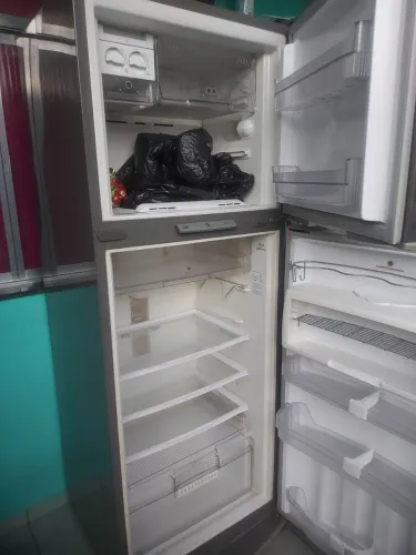 Geladeira Brastemp funcionando perfeitamente aceito ofertas