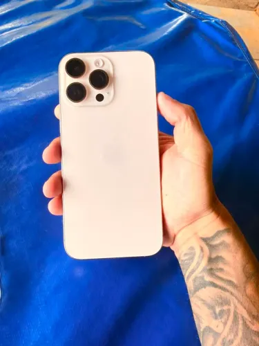? iPhone 16 Pro Max 256GB