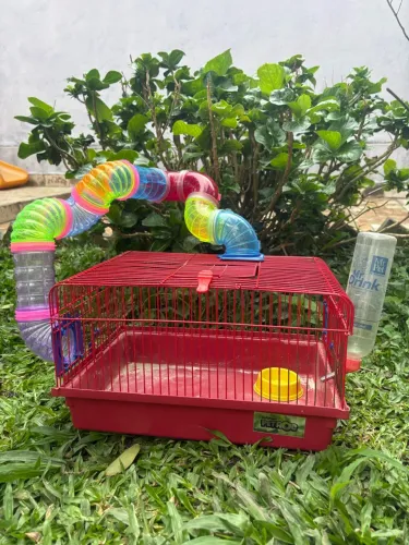 Gaiola hamster completa com tubos