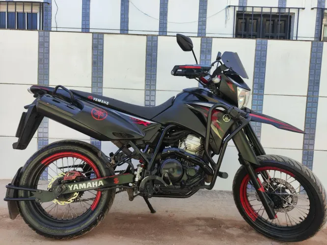 Lander x 250