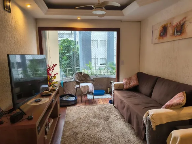 Apartamento semi mobiliado, localização privilegiada