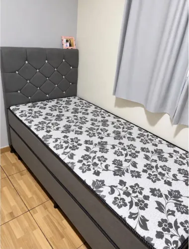 ? VENDO CAMA BOX CONJUGADA DE SOLTEIRO + CABECEIRA 