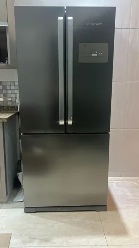 Geladeira 3 portas de 564 litros Brastemp NOVÍSSIMA