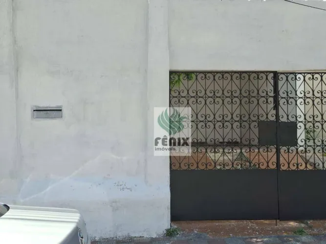 Casa com 3 dormitórios para alugar, 127 m² por R$ 2.800,00/mês - Fátima - Fortaleza/CE