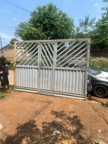 Portão 1300