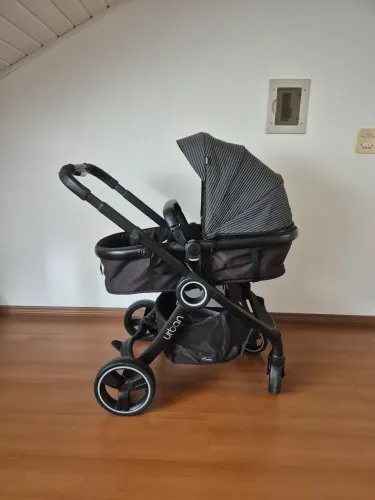 Carrinho Chicco Urban 6 em 1 com bebê conforto