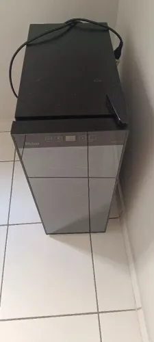 Adega Climatizada Philco -  (LEIA A DESCRIÇÃO)