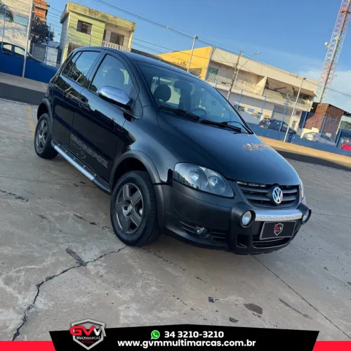 Volkswagen Crossfox 1.6 MI Total Flex 8V 5P 2010