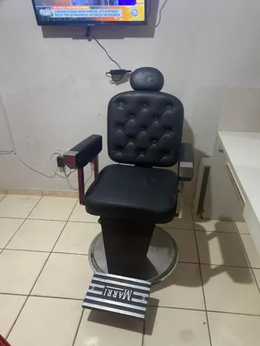 Cadeira de barbearia MARRY 