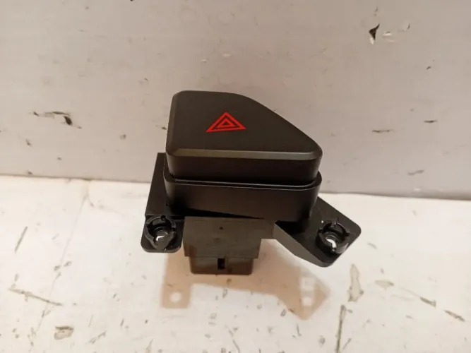 Botao Pisca Alerta Hyundai I30 2011 Preto