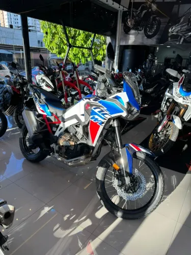 Africa twin 2024
